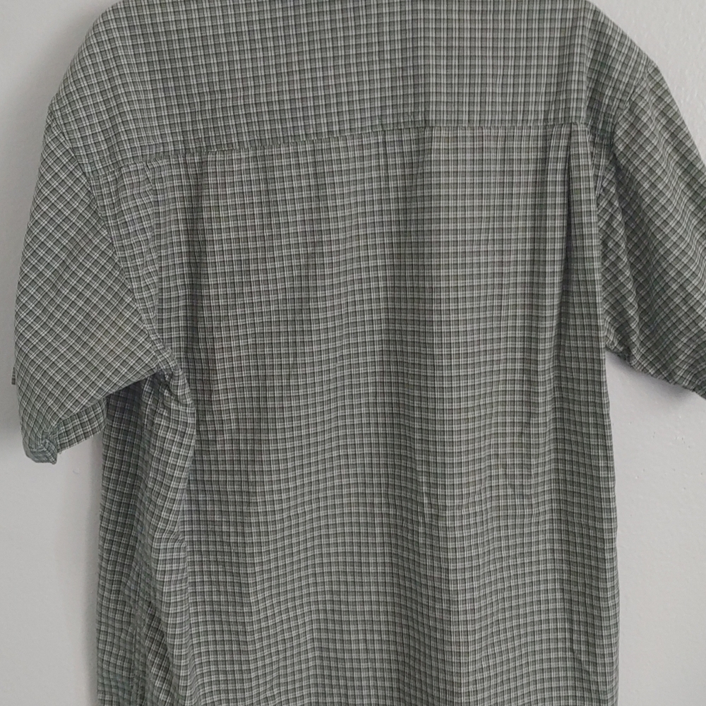 Wrangler Button Up - Picture 2 of 3